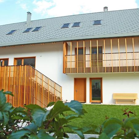 Apartment Jurijana - New 4-Bedroom Triplex With Sauna & Garden Бохин Екстериор снимка