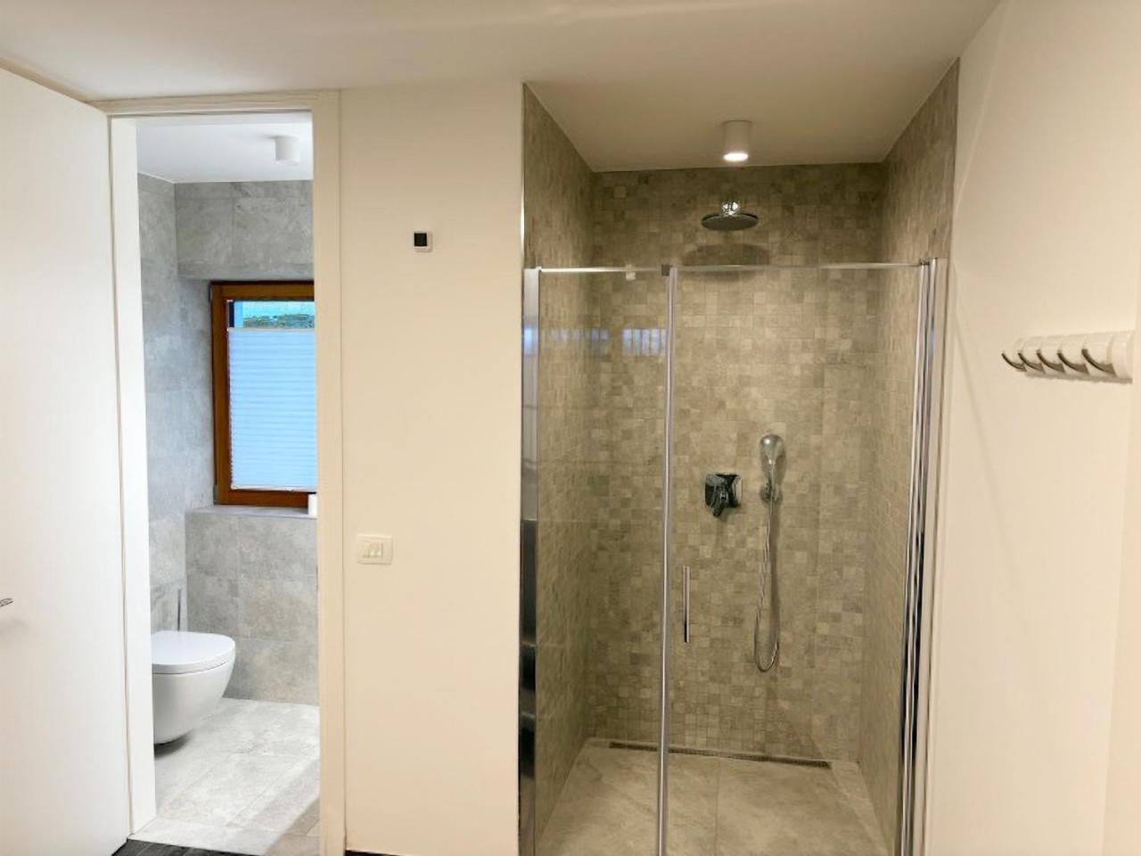 Apartment Jurijana - New 4-Bedroom Triplex With Sauna & Garden Бохин Екстериор снимка
